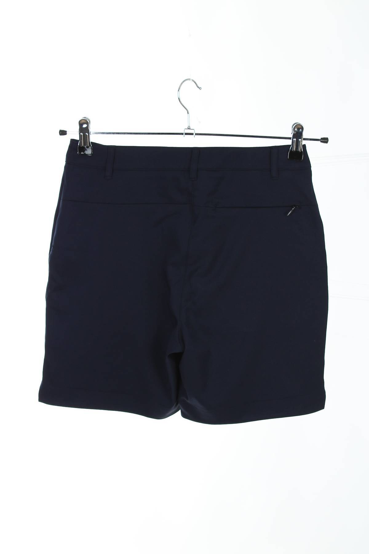 Дамски шорти Lacoste SPORT2