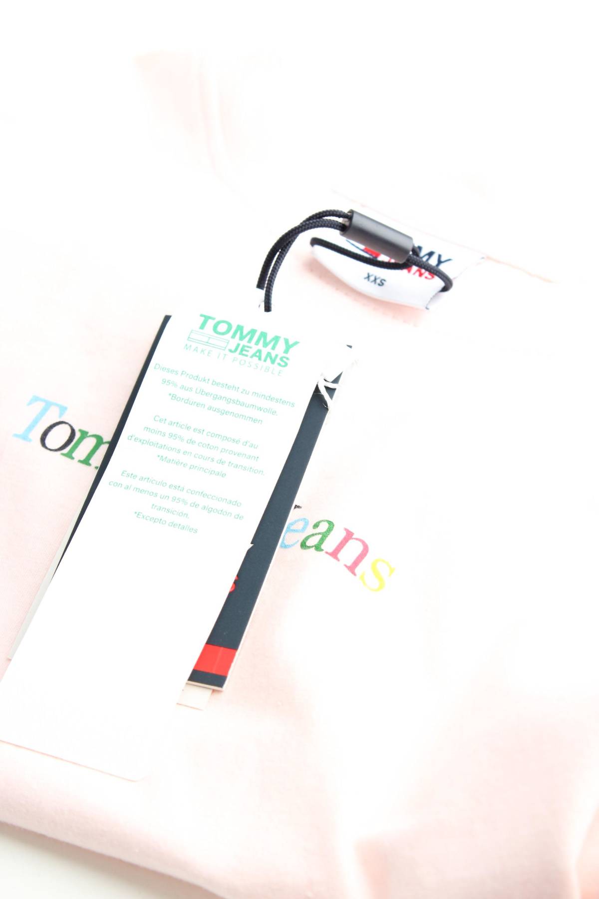 Дамска тениска Tommy Jeans3