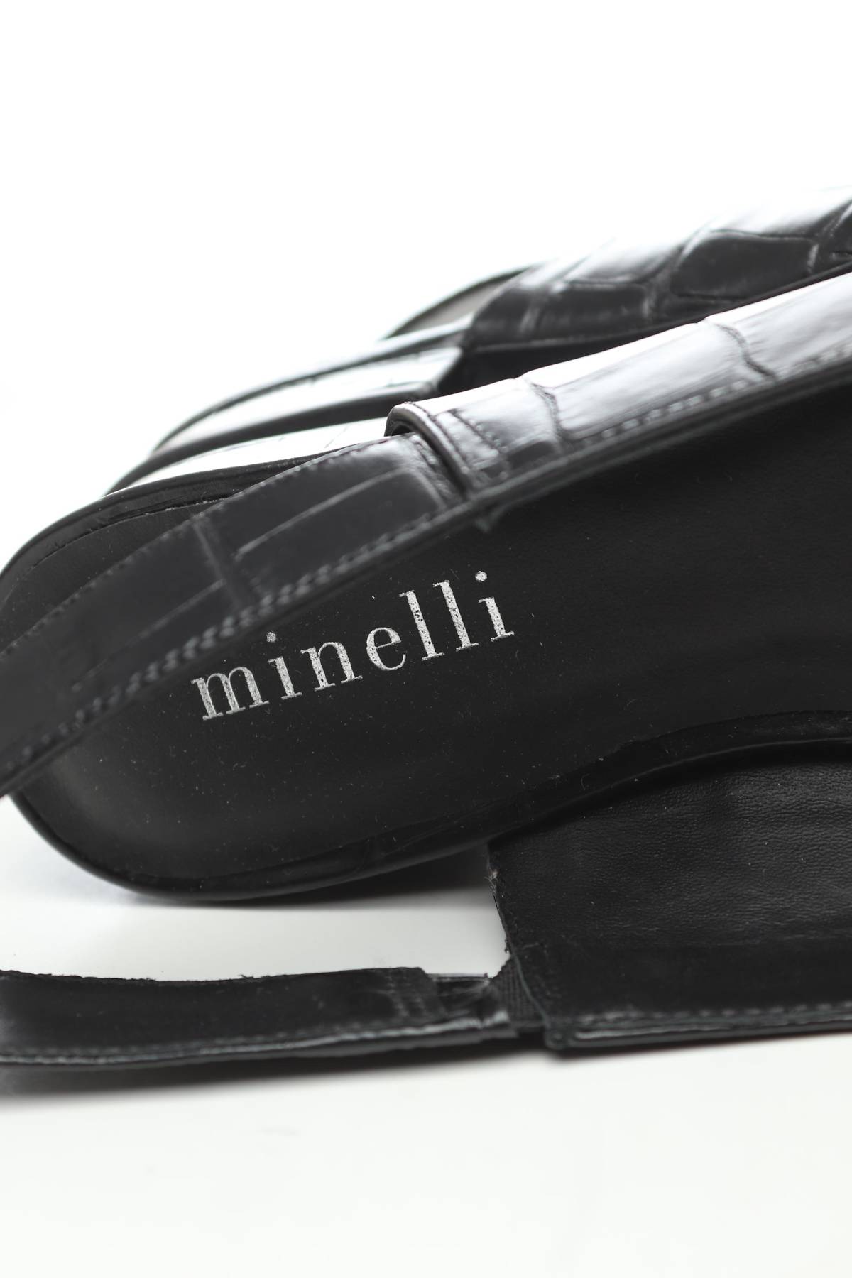 Дамски обувки Minelli5