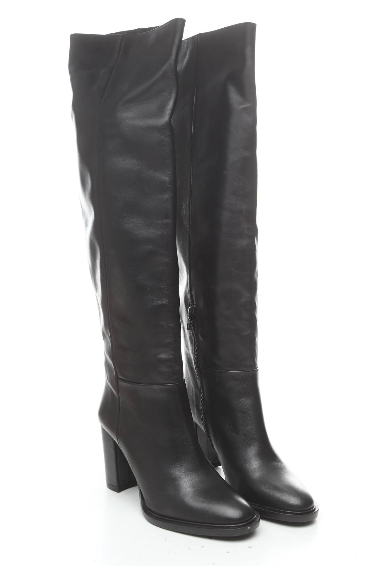 Дамски ботуши Minelli3