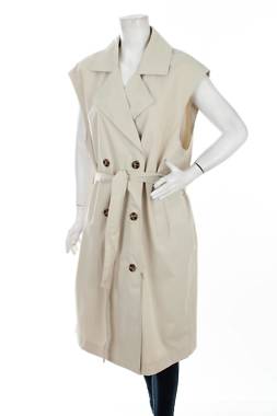 Γυναικεία γιλέκα Boohoo1