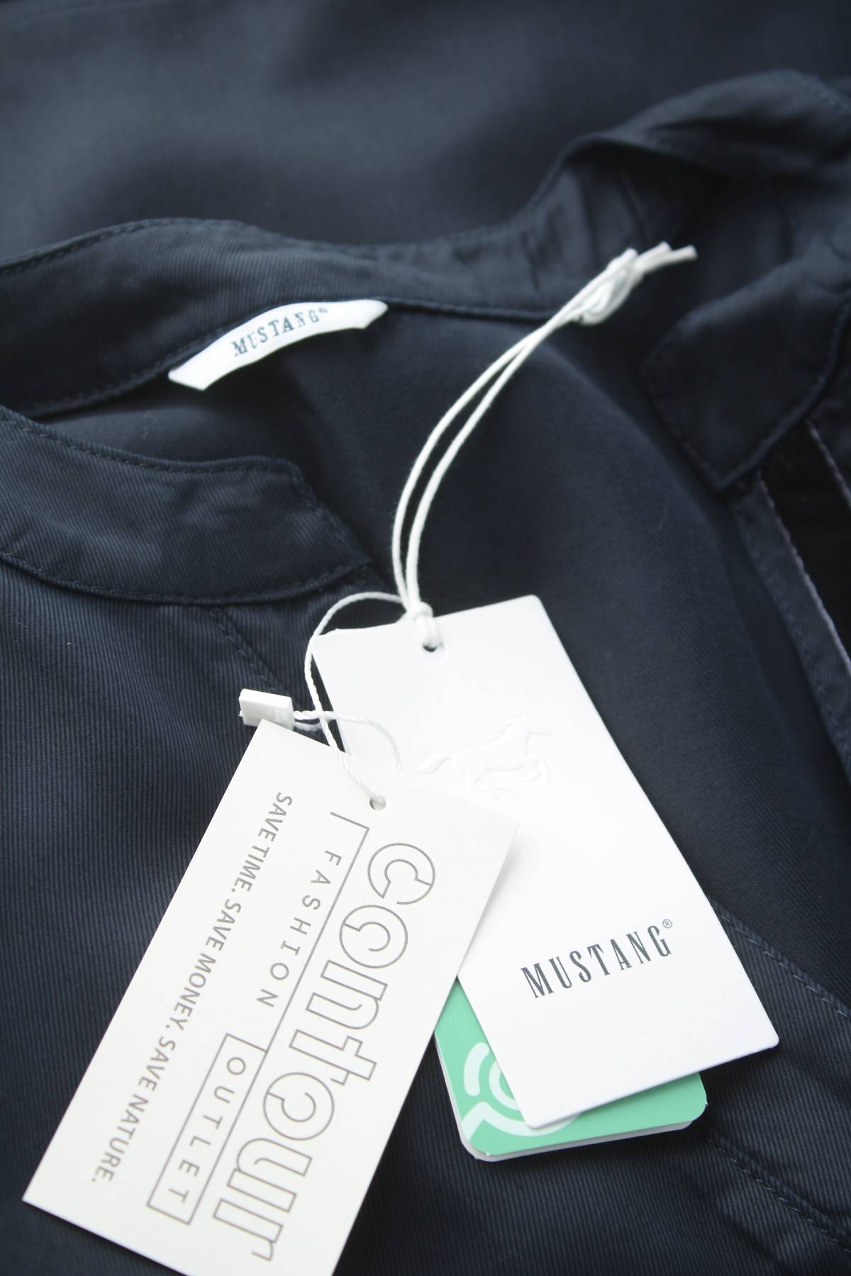 Φορέματα Mustang3