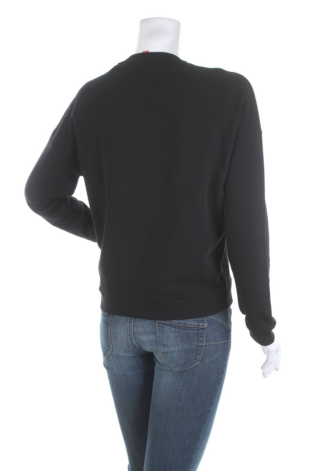 Γυναικεία μπλούζα Guess2