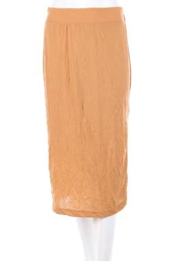Пола Cheap Monday1 - Contour.bg Пола Cheap Monday1