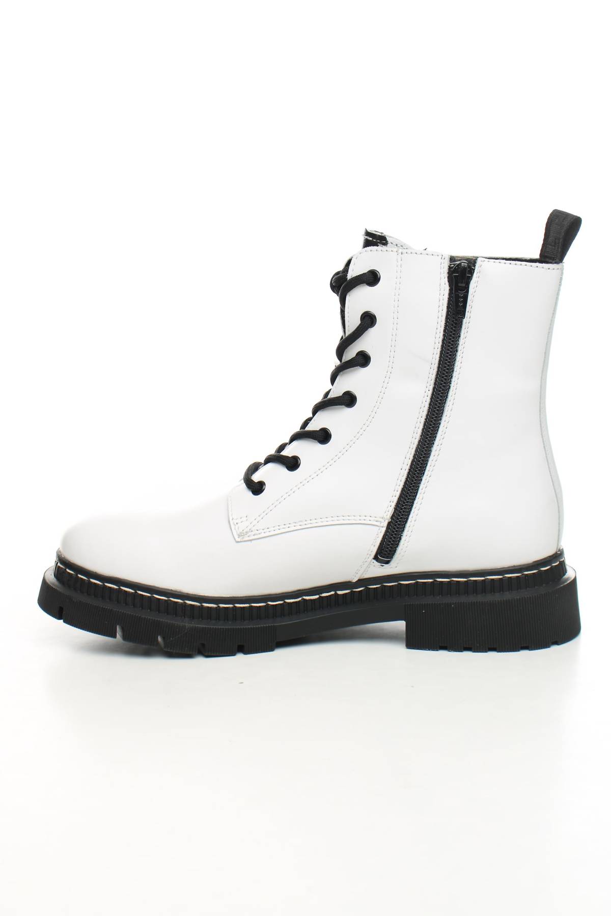 Дамски боти Tamaris2