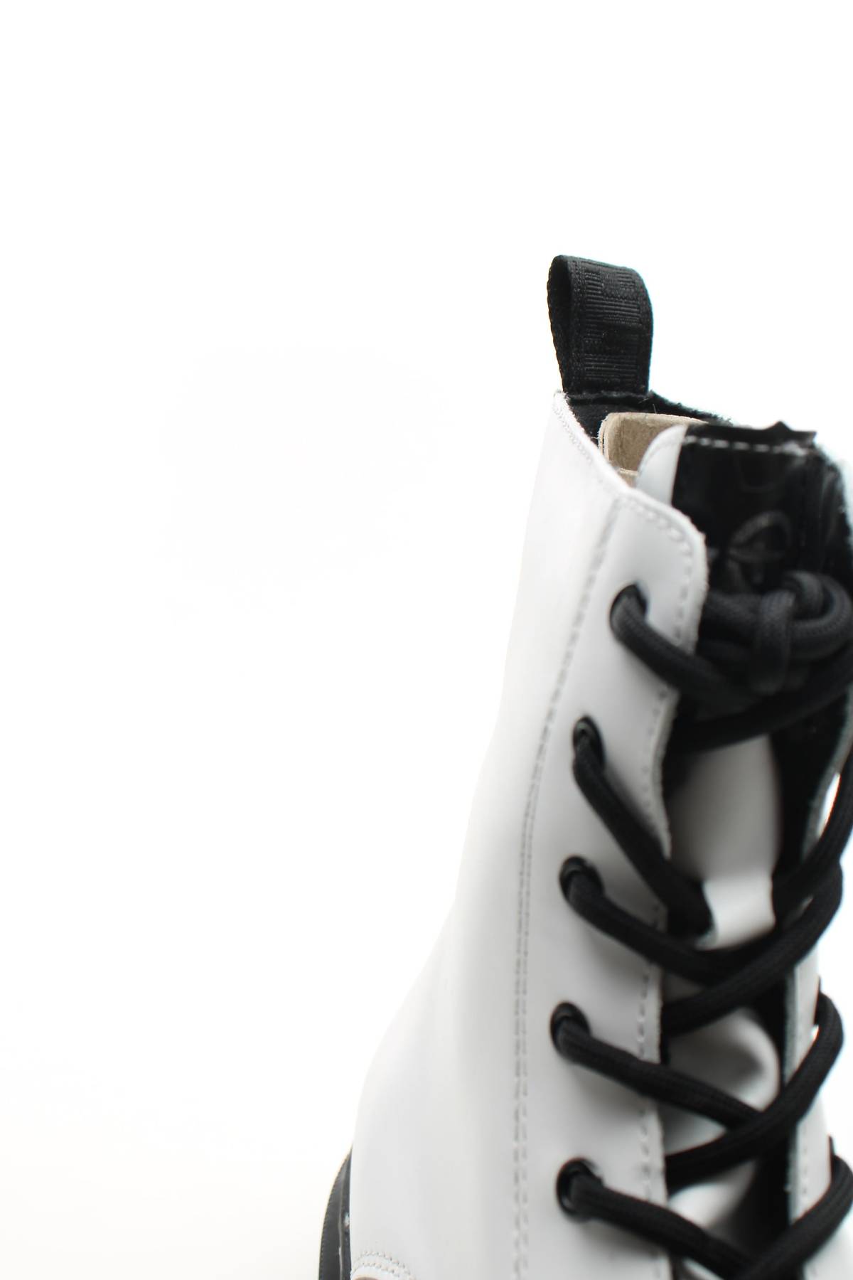 Дамски боти Tamaris5