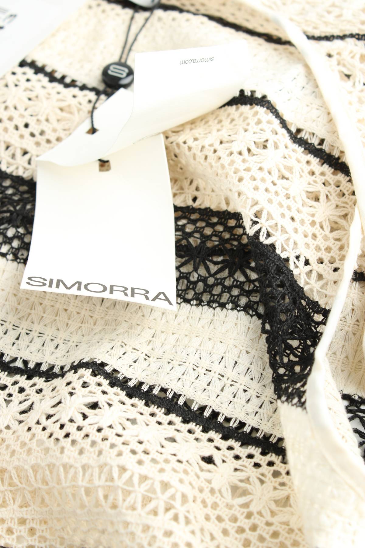 Дамска жилетка Simorra3