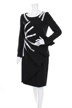 Рокля Love Moschino1