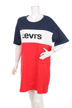 Φορέματα Levi's1