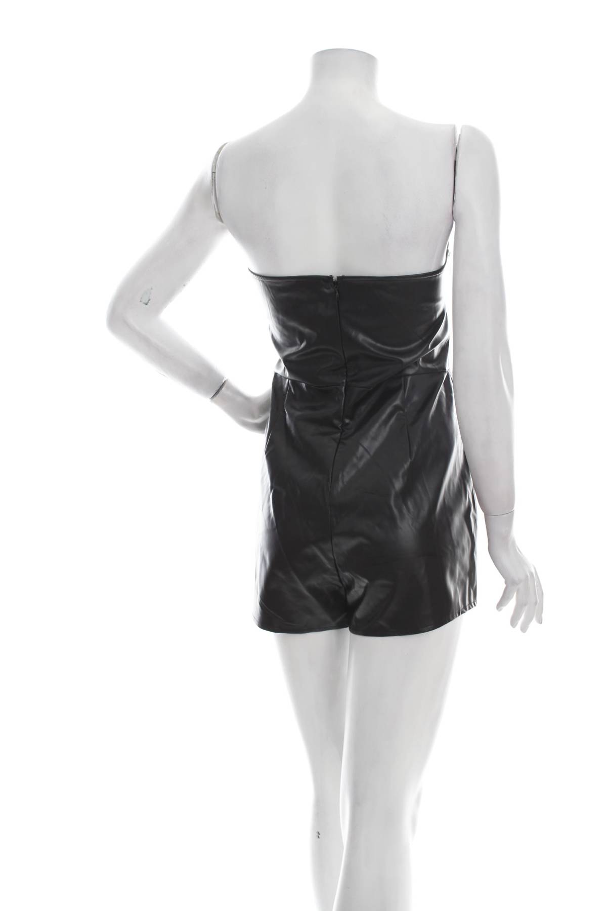 Дамски гащеризон Boohoo2 - Contour.bg Дамски гащеризон Boohoo2