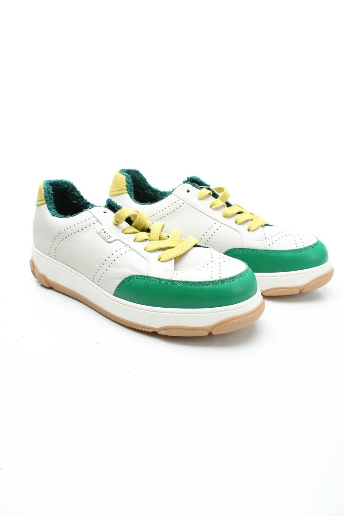 Sneakers GCDS3