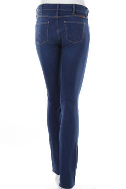 Дамски дънки Wrangler2 - Contour.bg Дамски дънки Wrangler2