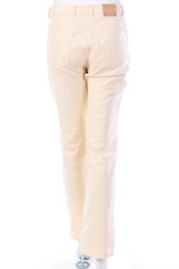 Дамски дънки Escada2 - Contour.bg Дамски дънки Escada2
