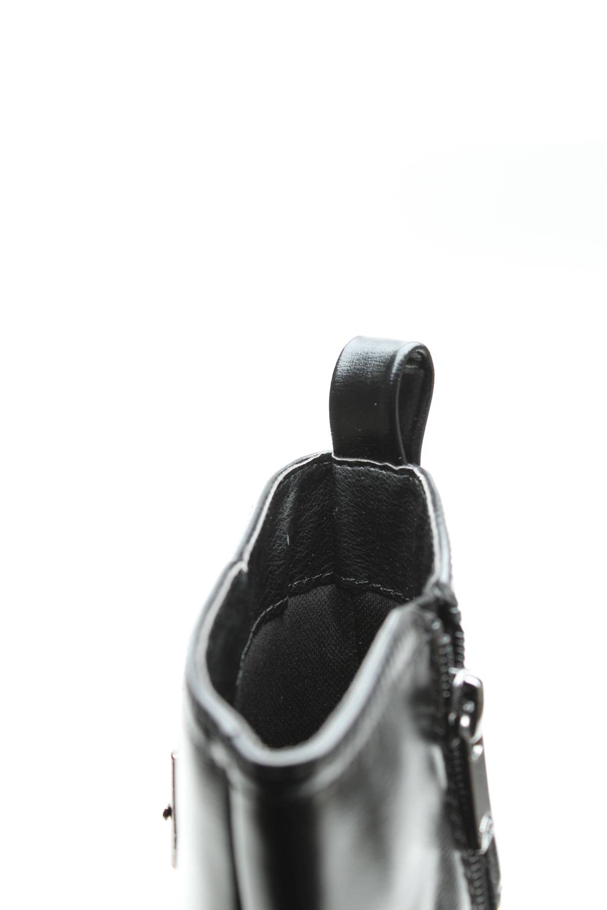 Дамски боти River Island4