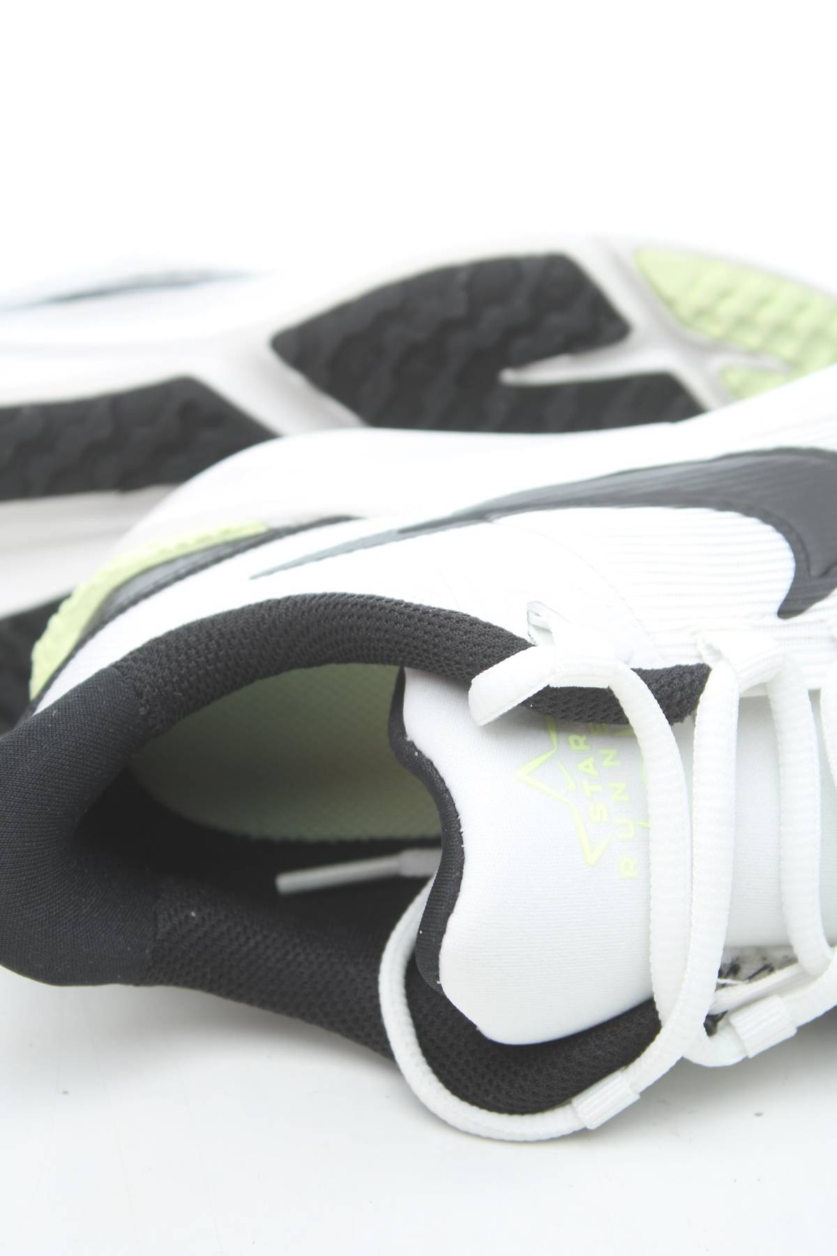 Παιδικά αθλήτικα παπούτσια Nike5