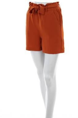 Дамски къс панталон Q/S designed by s.Oliver1