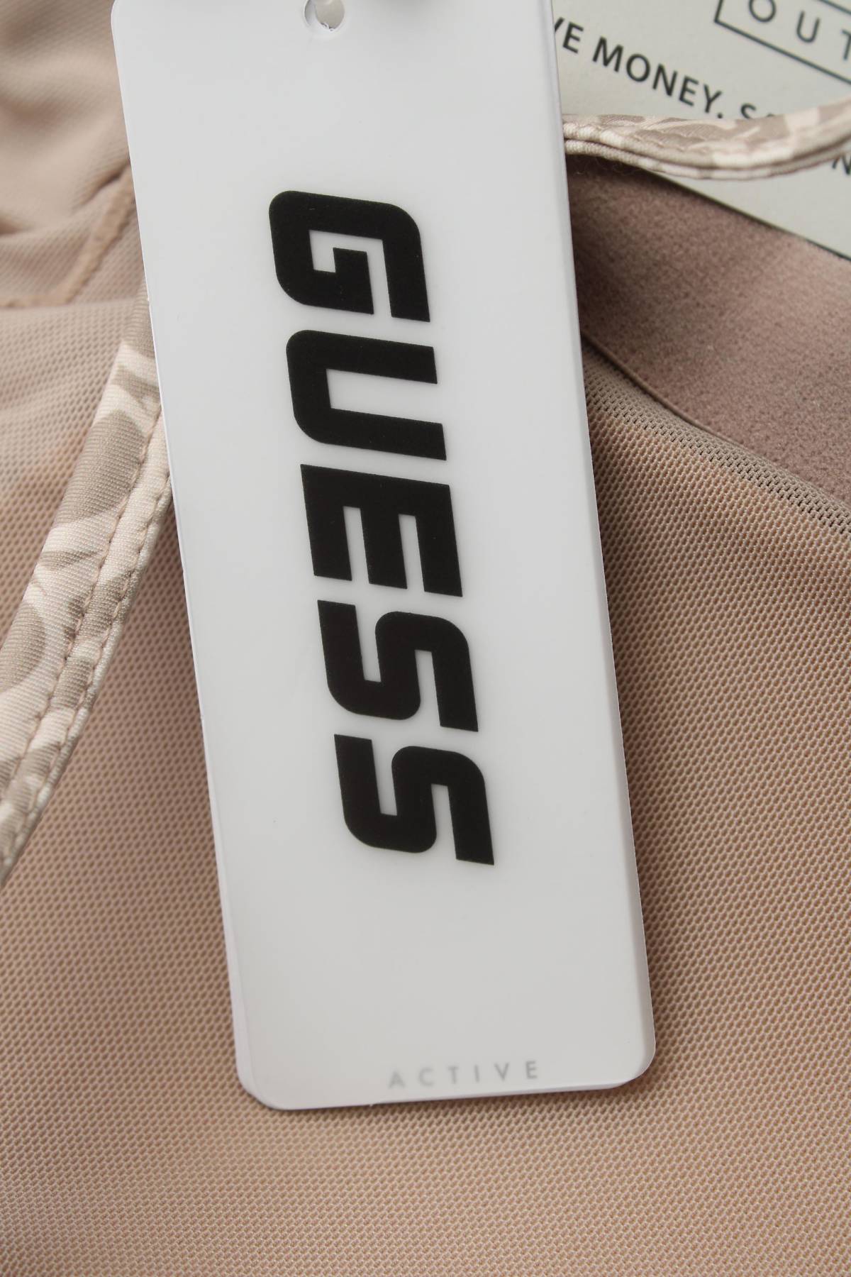 Дамски спортен потник Guess3 - Contour.bg Дамски спортен потник Guess3