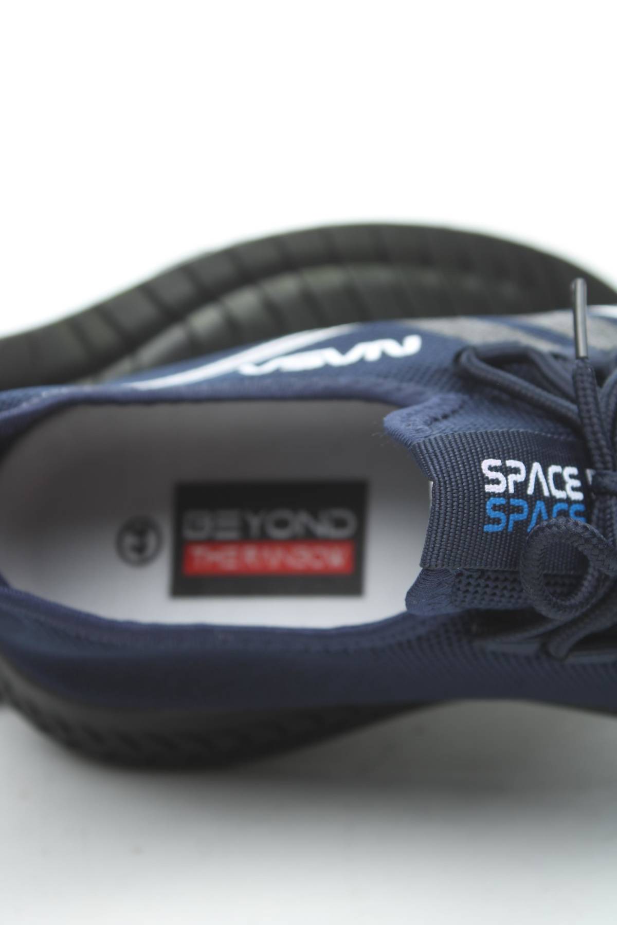 Маратонки NASA5