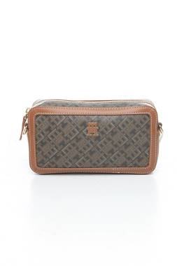 Дамска кожена чанта Tommy Hilfiger1