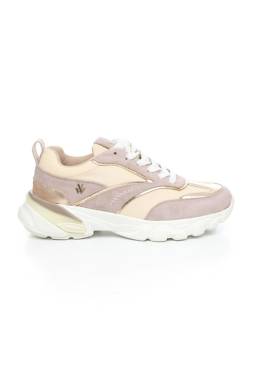 Дамски обувки Vanessa wu1