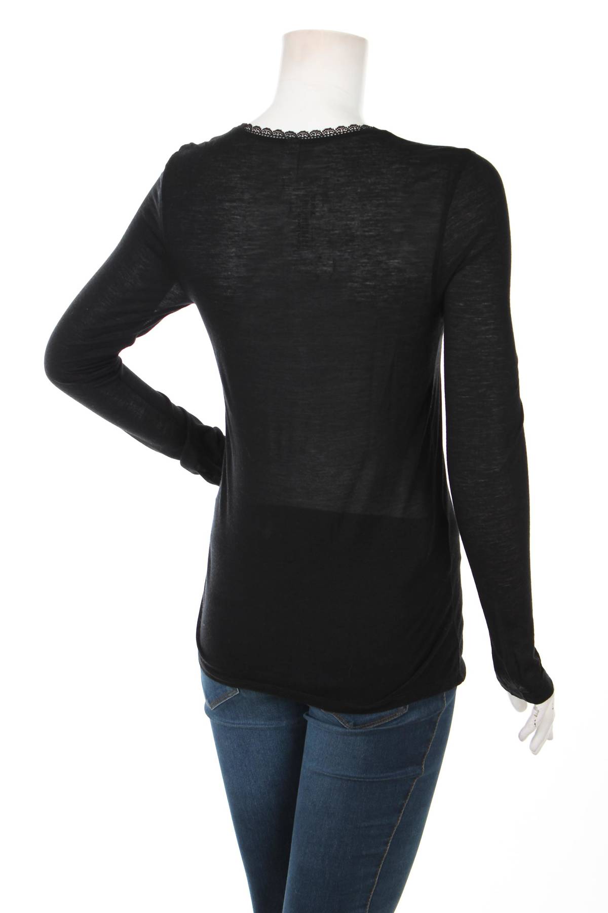 Домашно облекло Simone Perele2 - Contour.bg Домашно облекло Simone Perele2