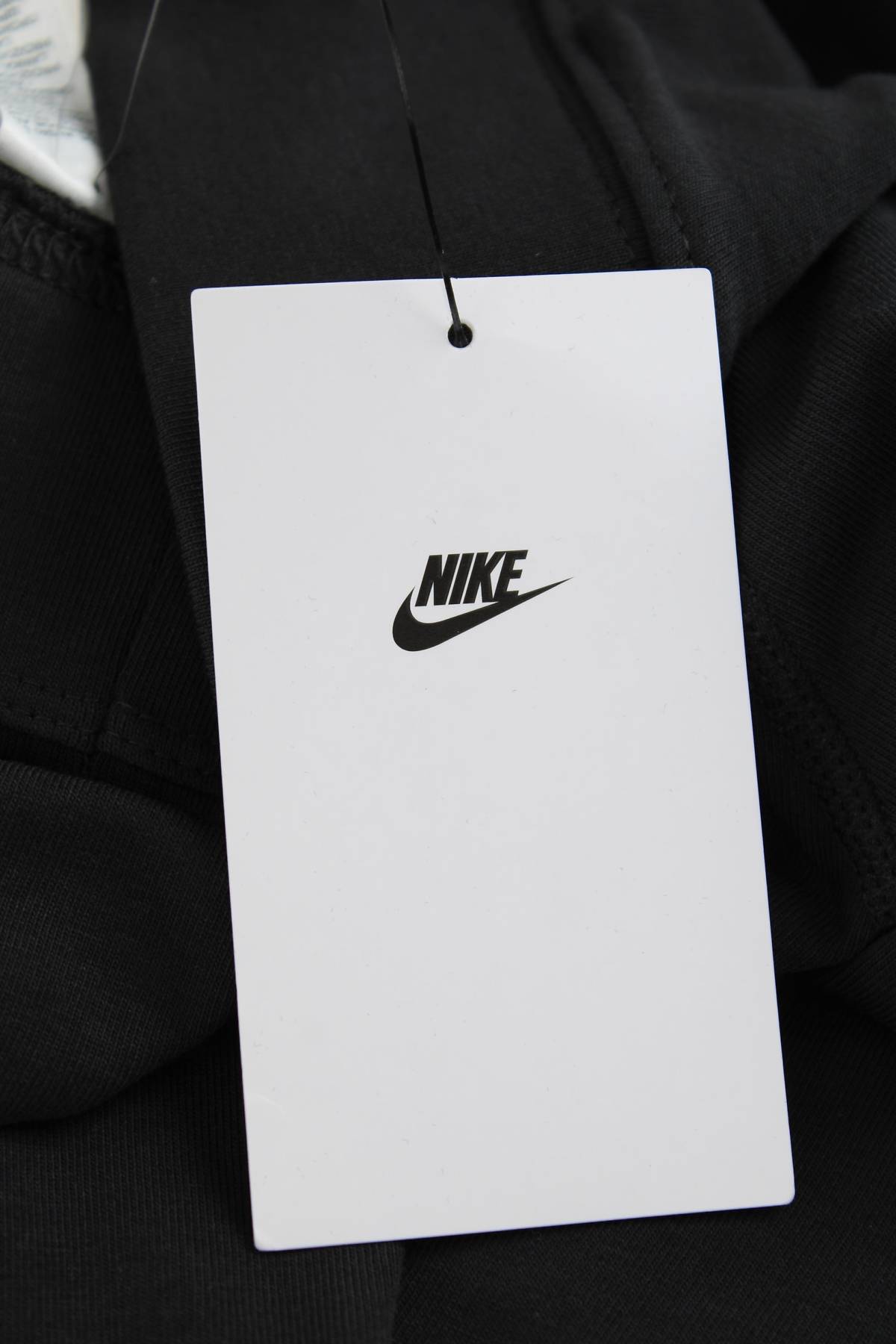 Дамски спортен клин Nike3