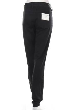 Дамски дънки Tommy Hilfiger2 - Contour.bg Дамски дънки Tommy Hilfiger2