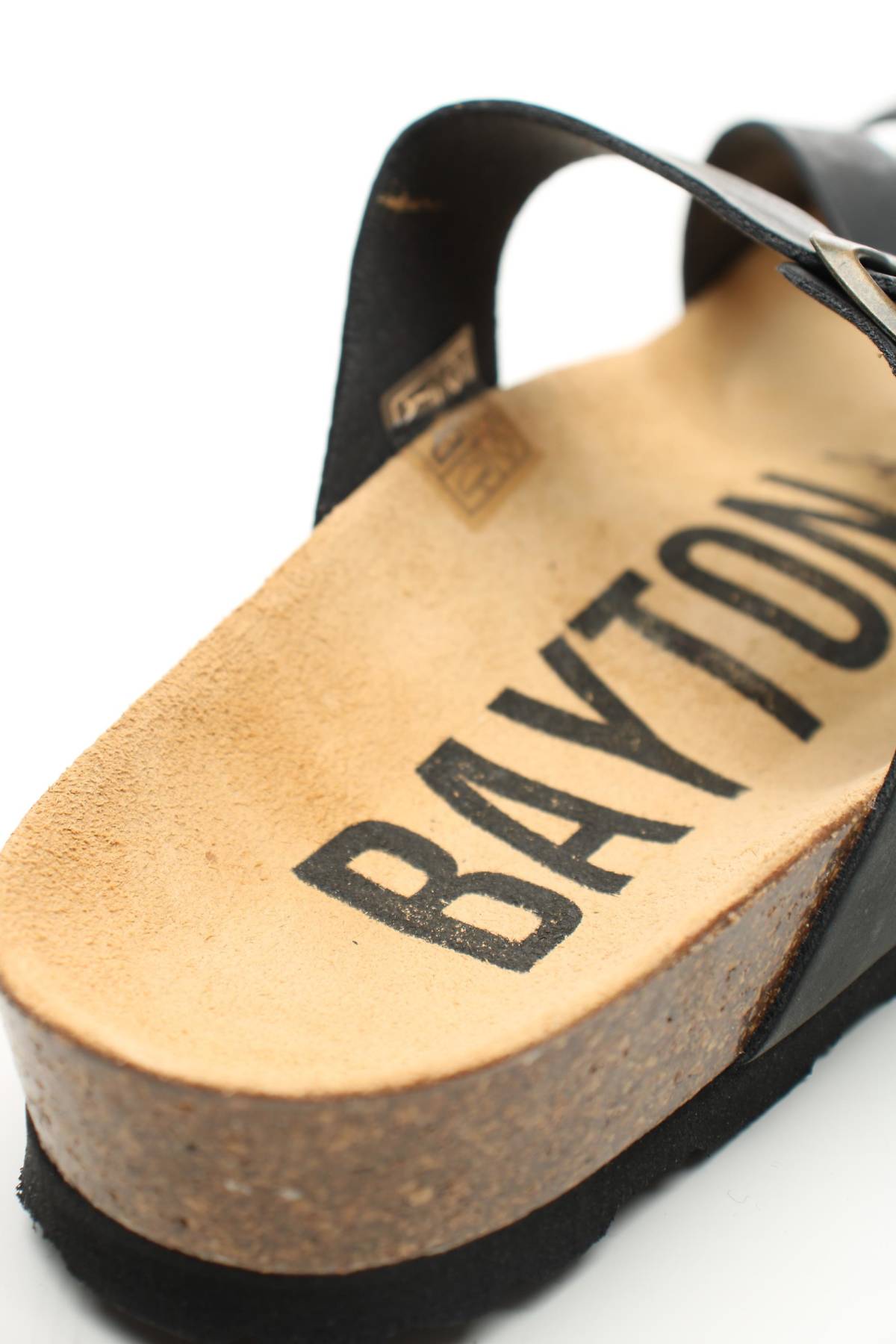 Чехли Bayton5 - Contour.bg Чехли Bayton5