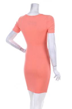 Рокля за бременни Boohoo2 - Contour.bg Рокля за бременни Boohoo2