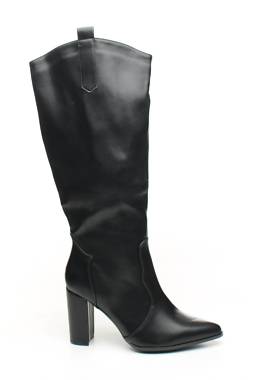 Дамски ботуши Ideal Shoes1