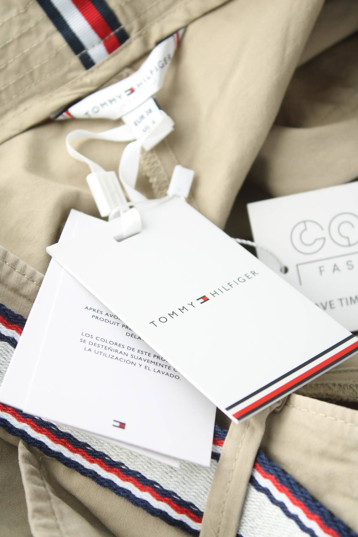 Γυναικείο σορτσάκι Tommy Hilfiger2