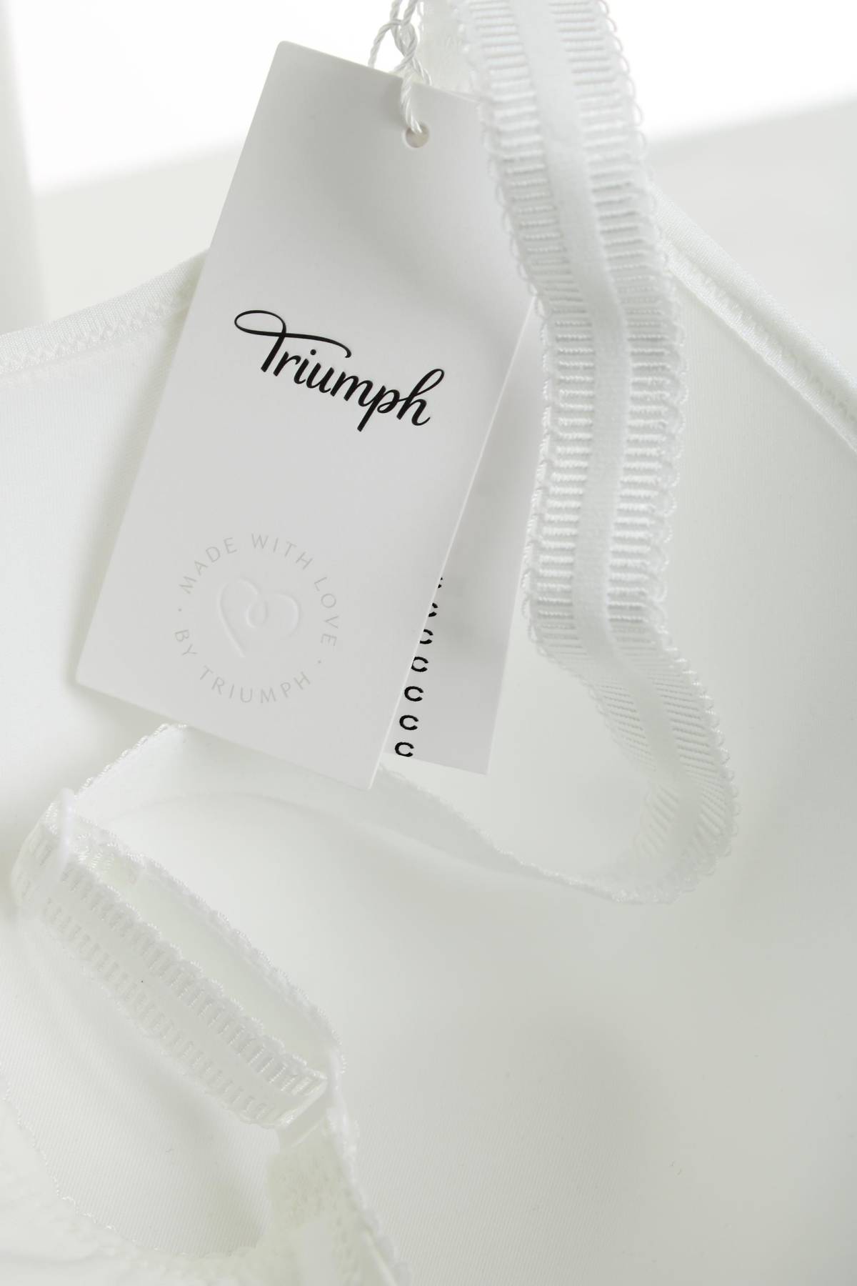 Сутиен Triumph3 - Contour.bg Сутиен Triumph3