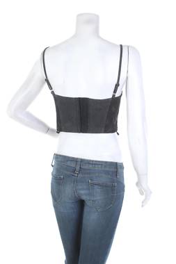 Γυναικείο αμάνικο Guess2