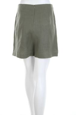 Γυναικείο σορτσάκι Vero Moda2