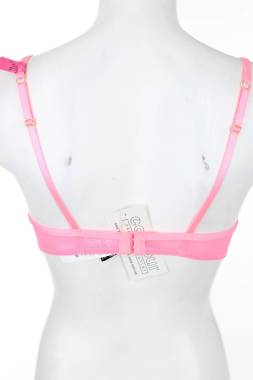 Сутиен Hunkemoller2
