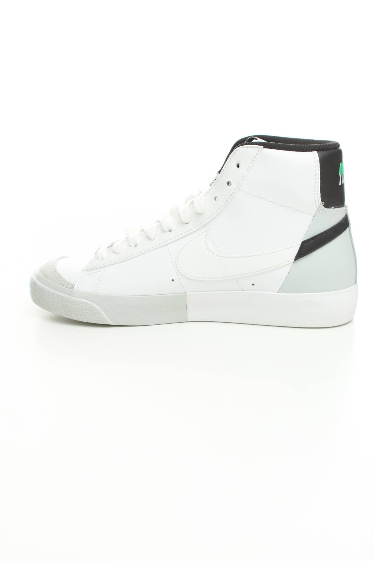 Детски кецове Nike2 - Contour.bg Детски кецове Nike2