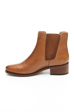 Γυναικεία μποτάκια Leonarr x Swan2 - Contourshop.gr Γυναικεία μποτάκια Leonarr x Swan2
