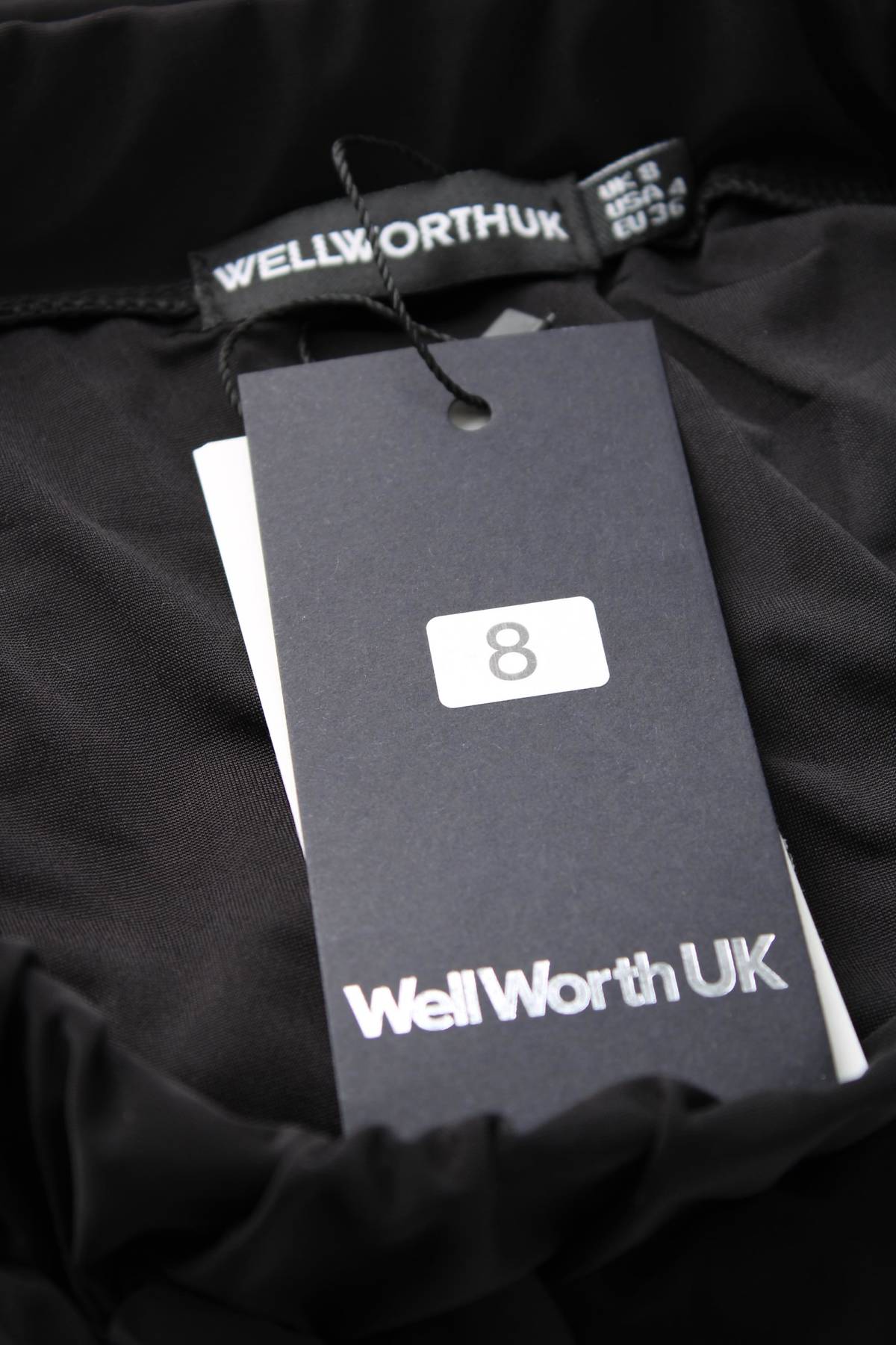 Пола WellWorthUK3