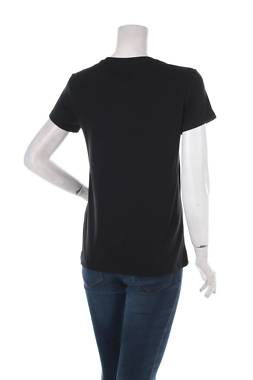 Дамска тениска Levi's2 - Contour.bg Дамска тениска Levi's2