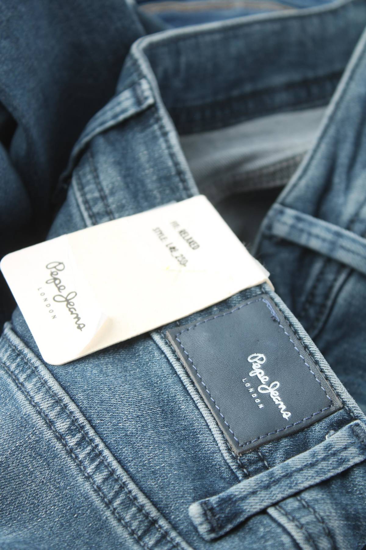 Дамски дънки Pepe Jeans3 - Contour.bg Дамски дънки Pepe Jeans3
