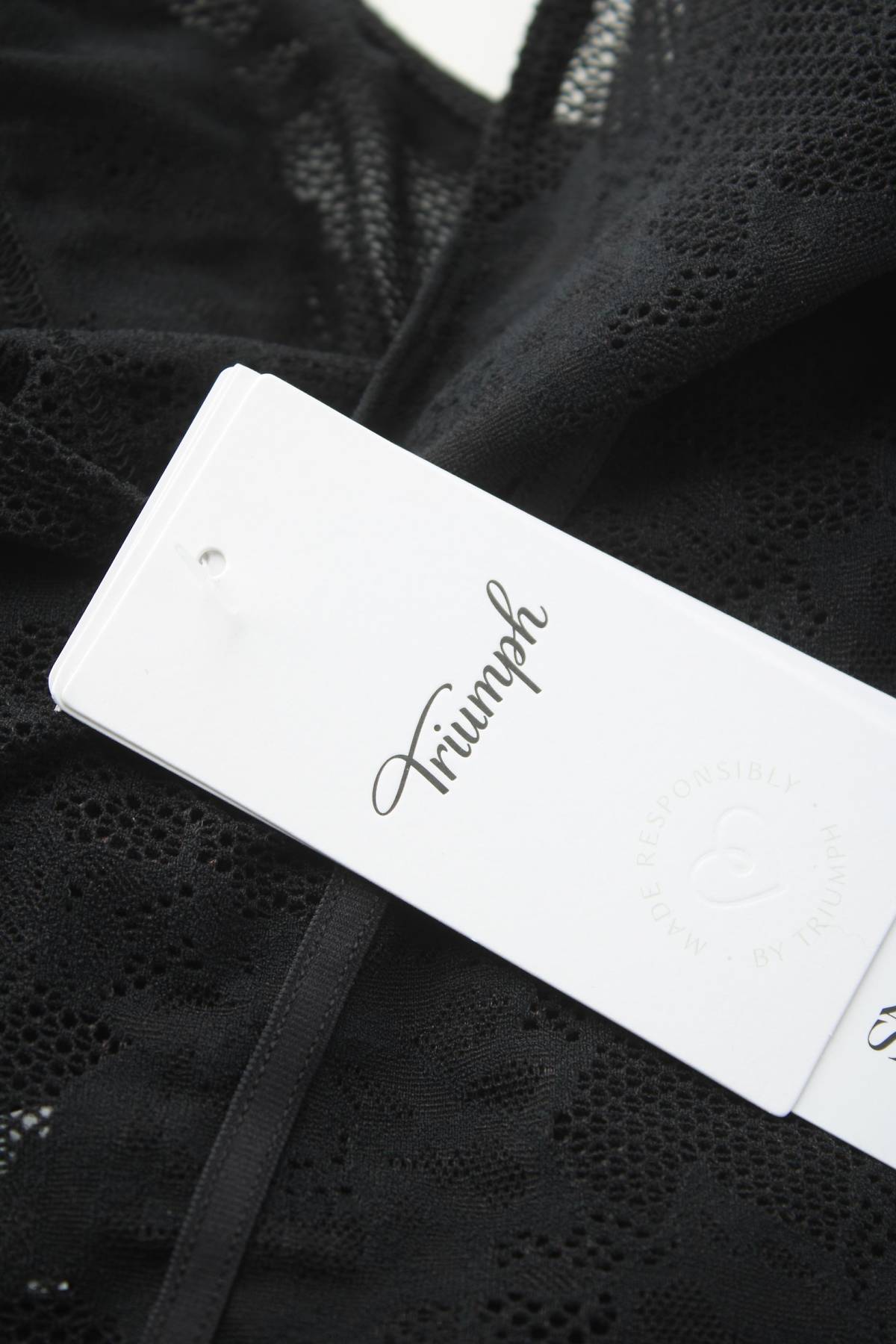 Домашно облекло Triumph3 - Contour.bg Домашно облекло Triumph3