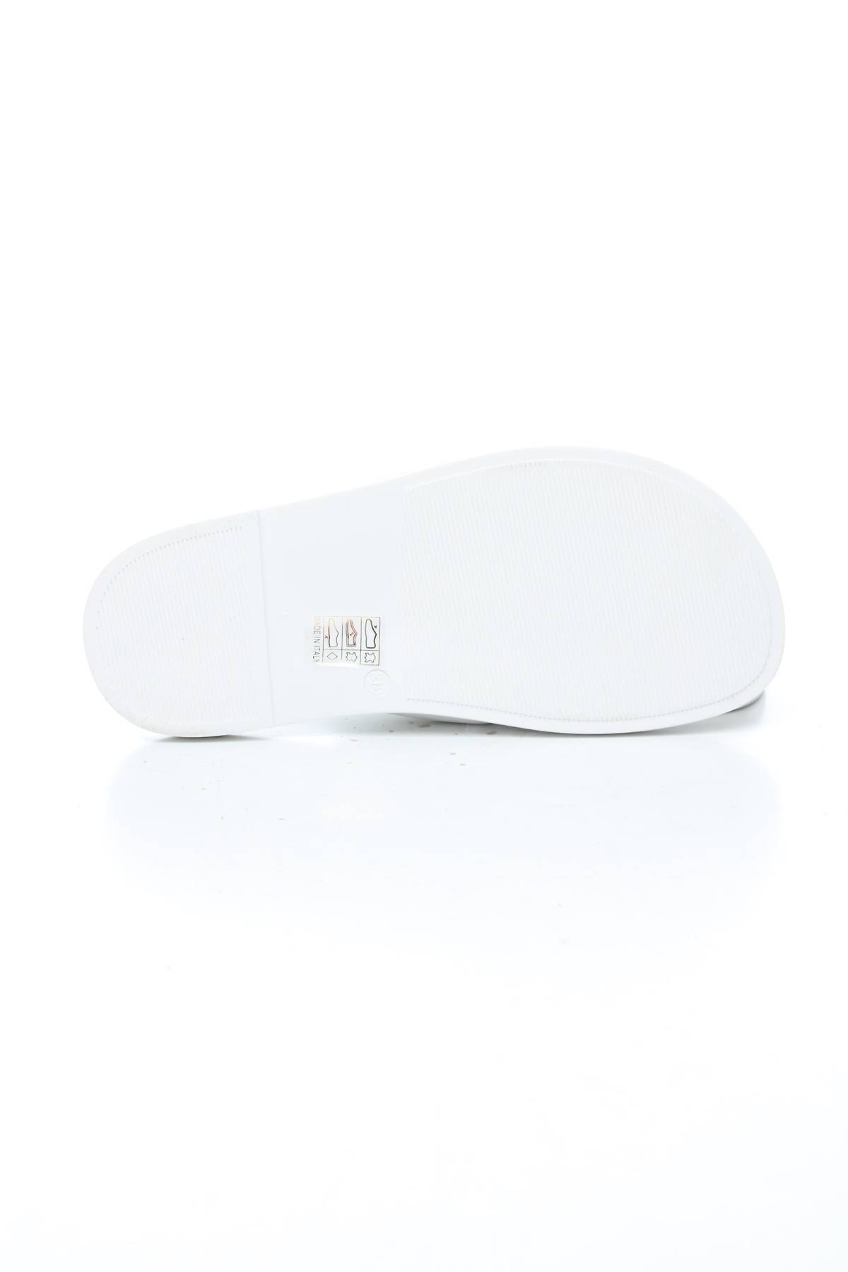 Чехли LeGer by Lena Gercke x About You4