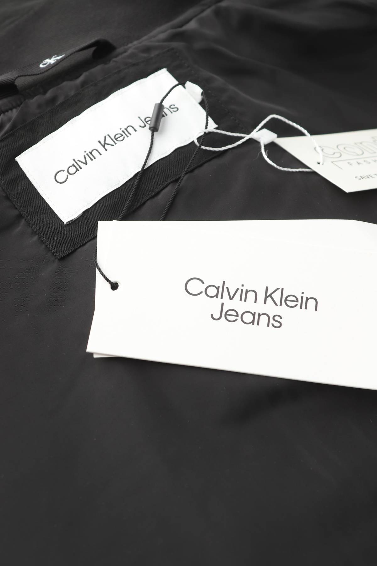 Мъжки елек Calvin Klein Jeans3