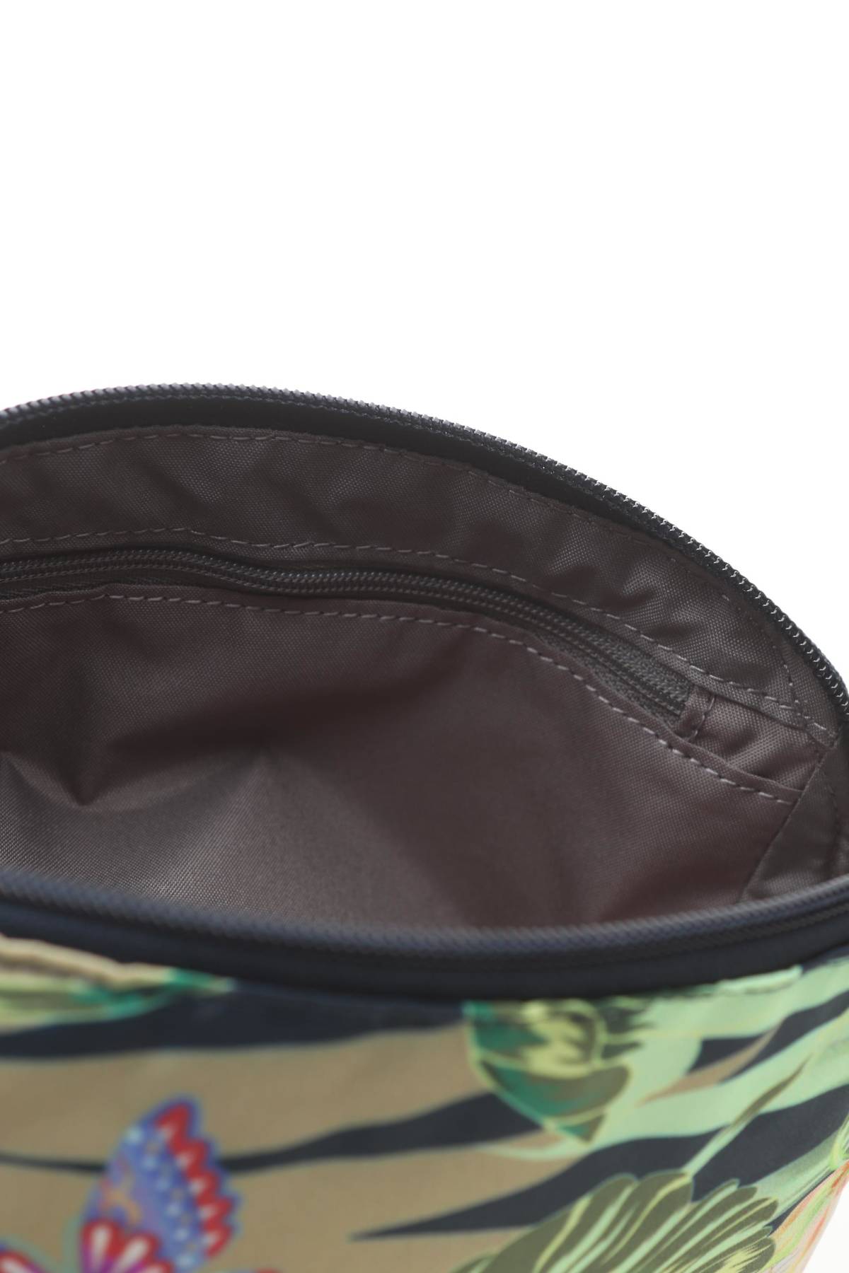 Νεσεσέρ Jack Wolfskin6 - Contourshop.gr Νεσεσέρ Jack Wolfskin6