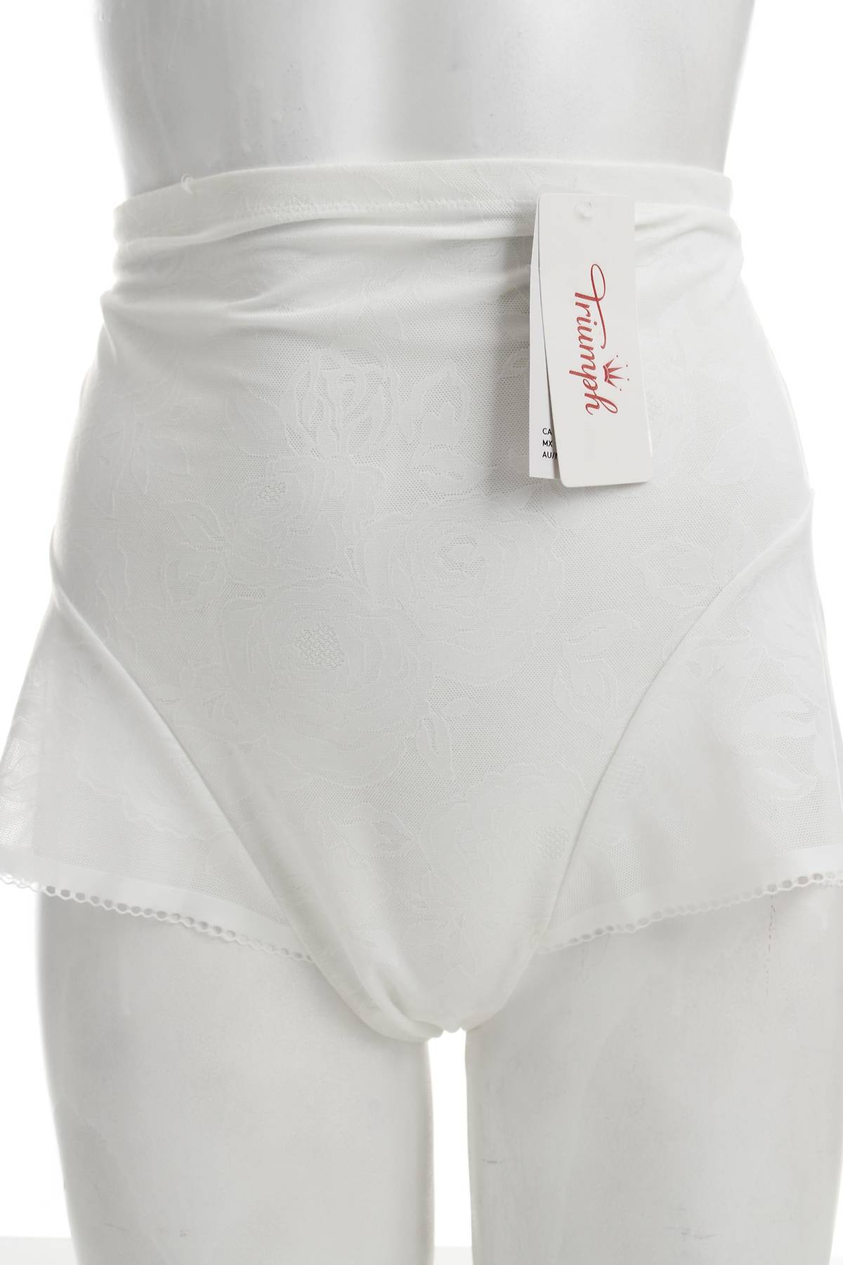 Стягащо бельо Triumph1