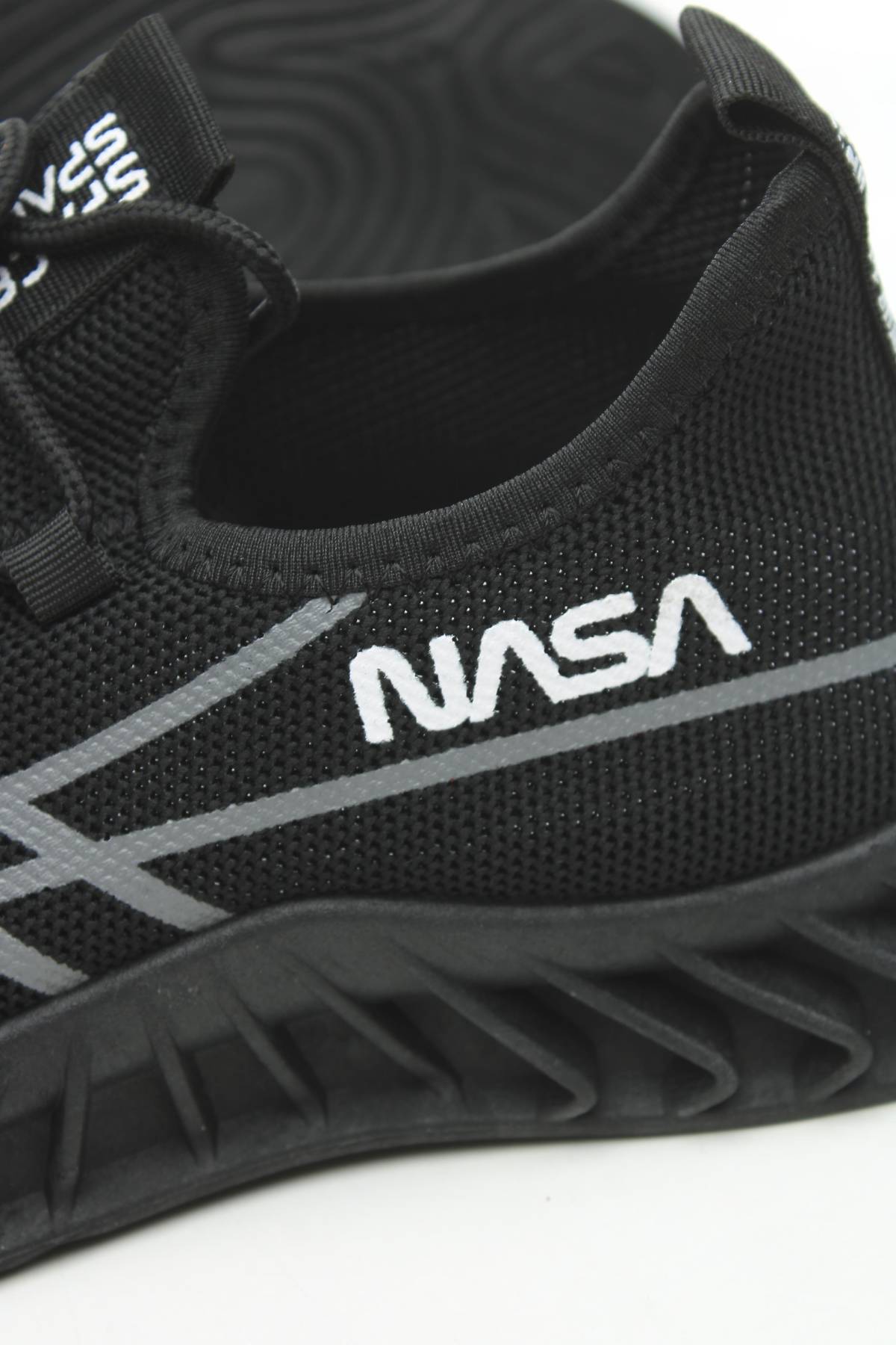 Маратонки NASA5 - Contour.bg Маратонки NASA5