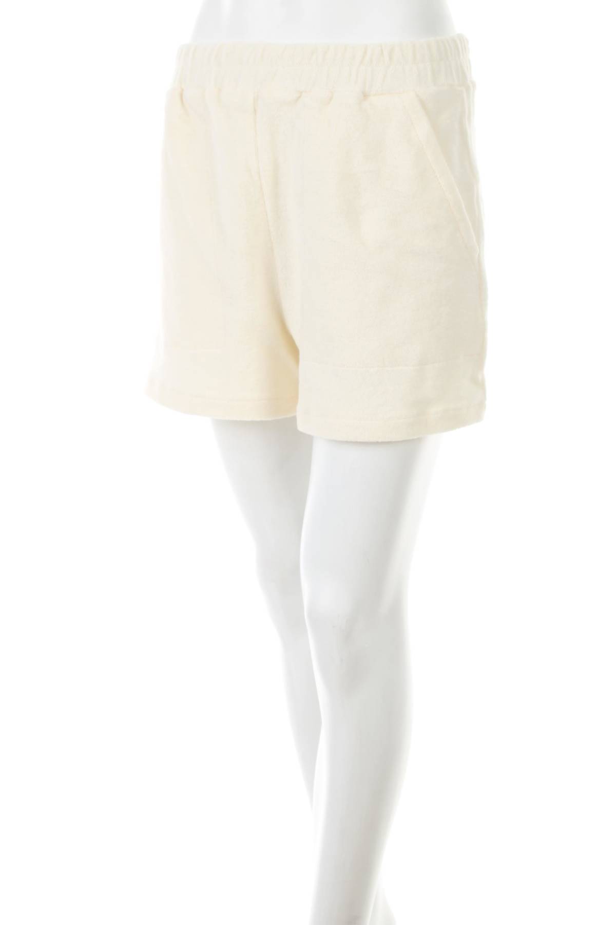 Дамски къс панталон & Other Stories1