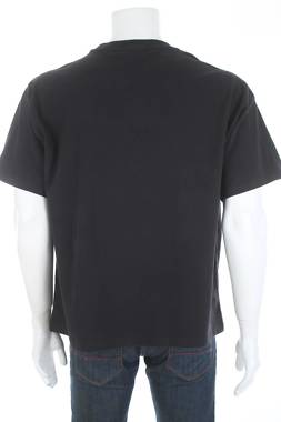 Мъжка тениска Weekday2