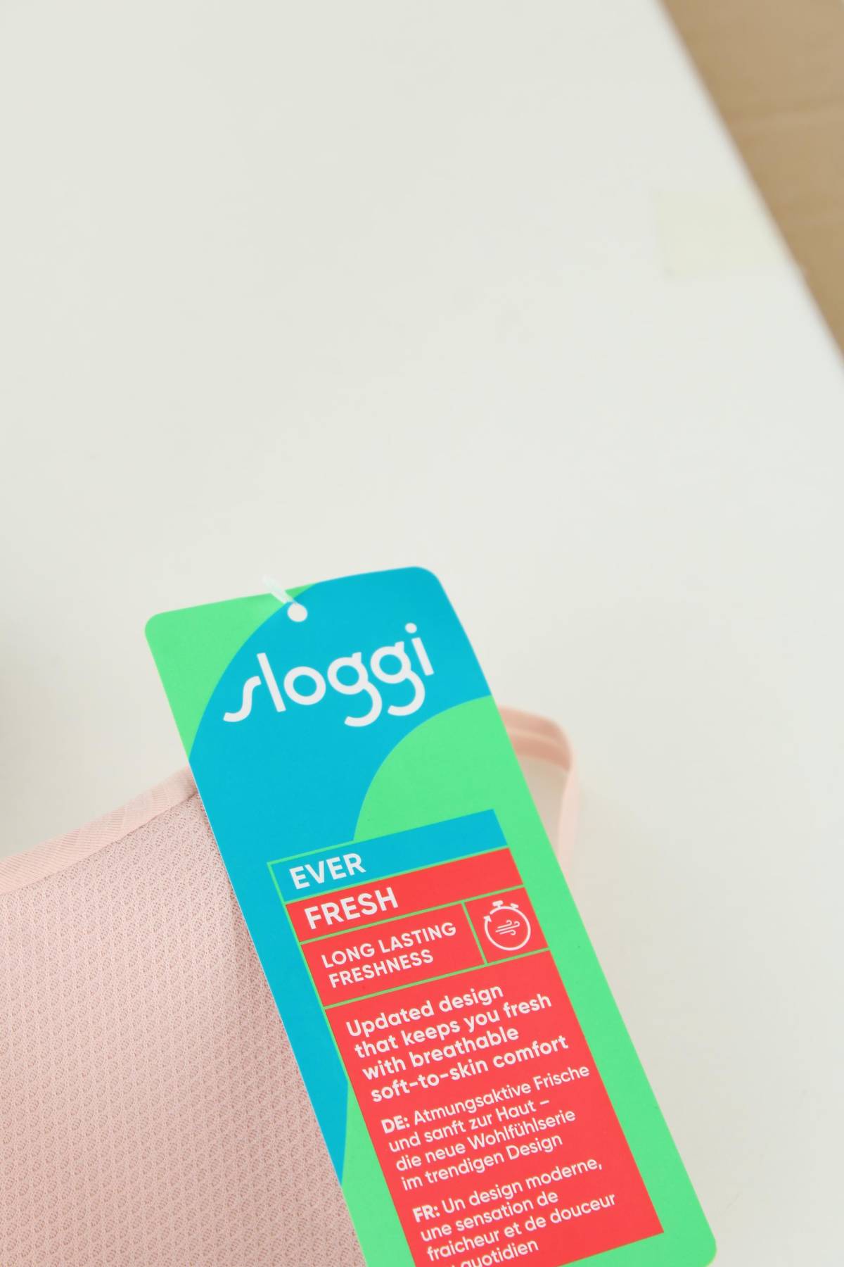 Сутиен Sloggi3 - Contour.bg Сутиен Sloggi3