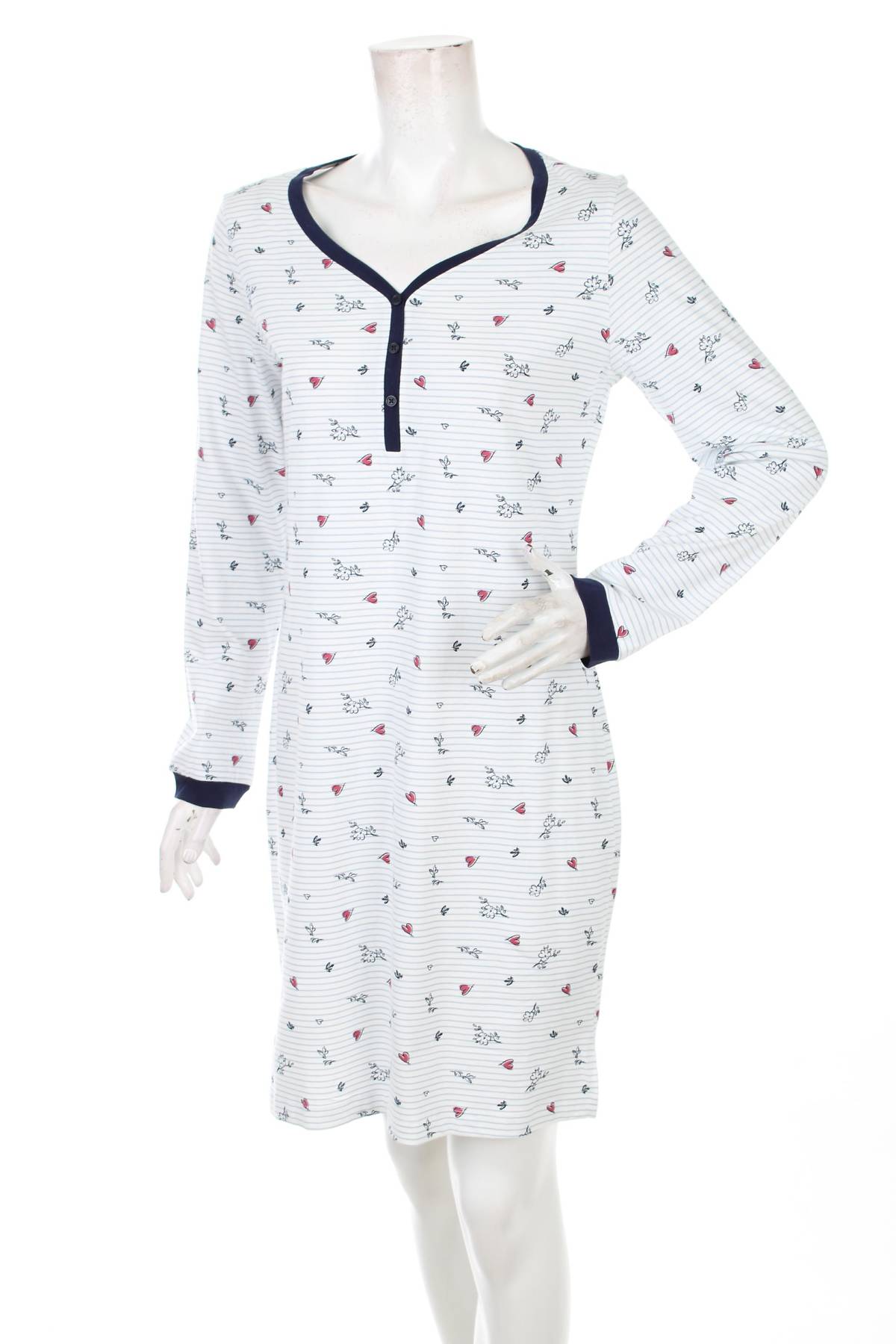 Дамска нощница C&A1 - Contour.bg Дамска нощница C&A1